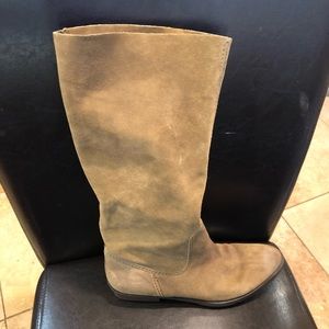 Nine West new suede tan boots size 7.5